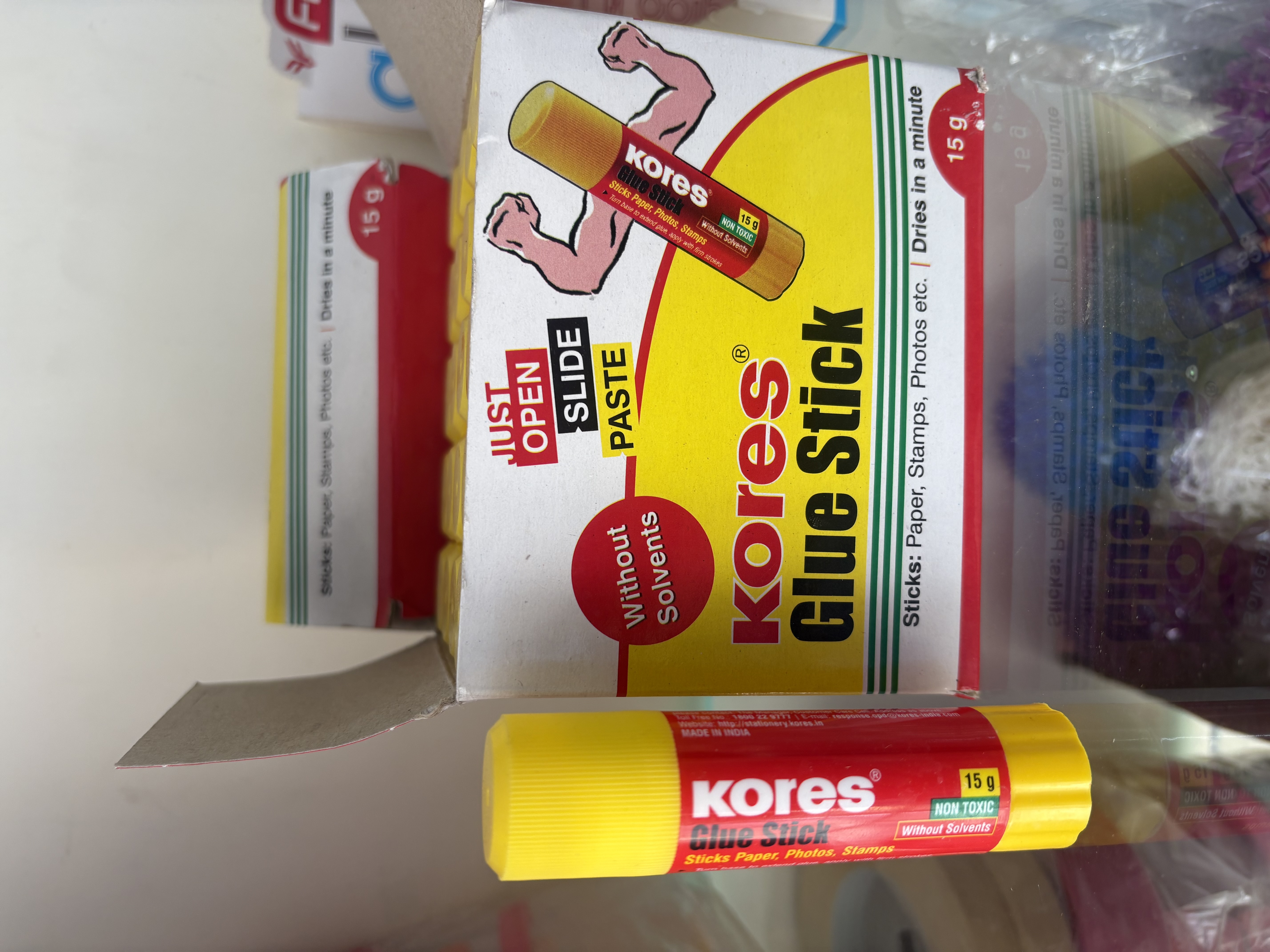 Kores Glue Stick