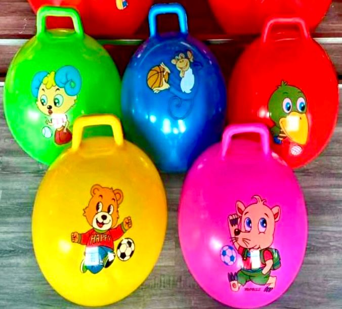 Hopping ball medium size